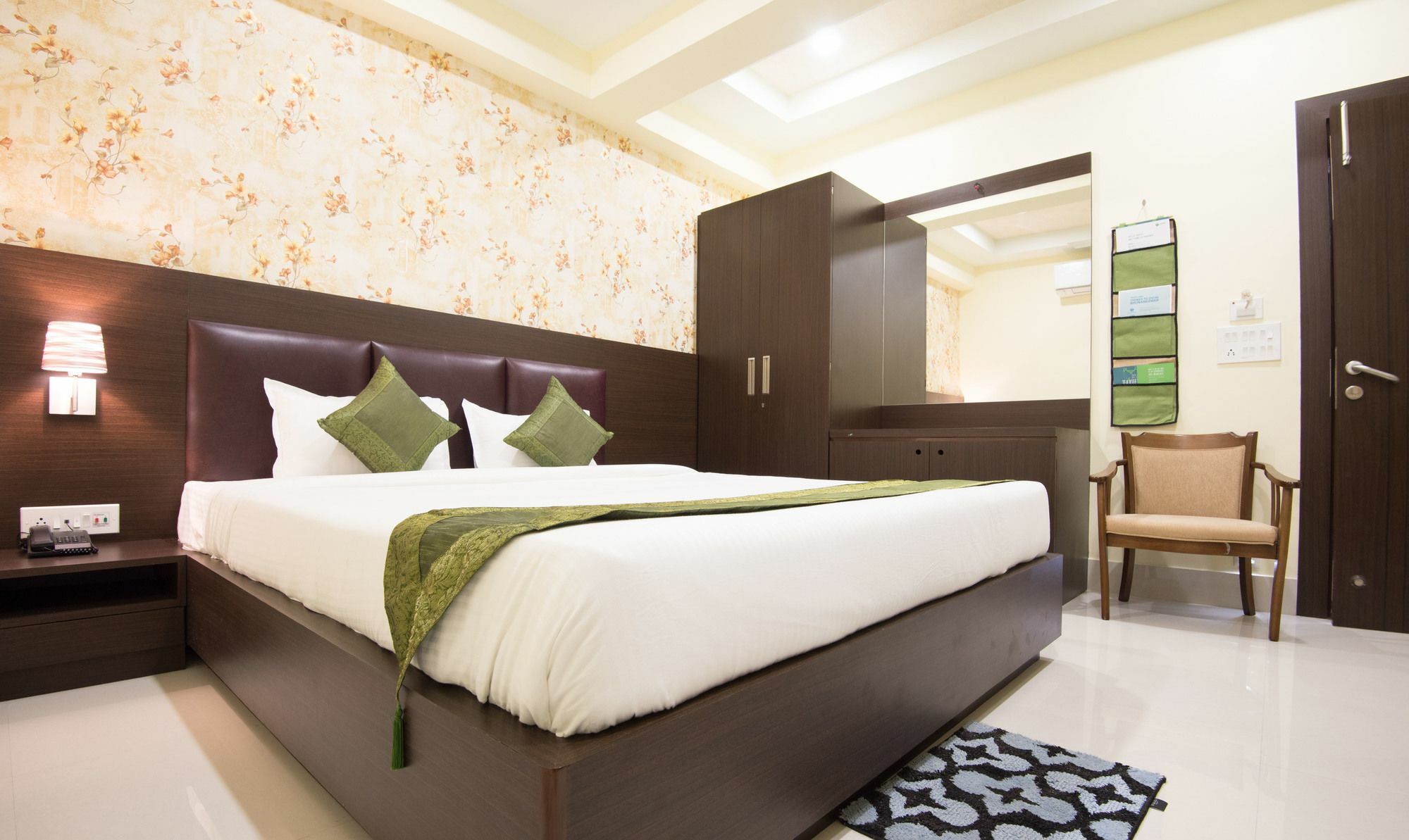 Treebo King'S Court Chandrasekharpur Bhubaneswar Bagian luar foto